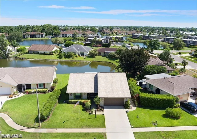 Photo 1 of Single family home for sale at 104 Brittany Ct, Naples, FL 34112 | MLS# 226024090 | Listing updated on 2026-08-24