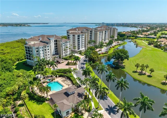Listing Photo 3 - Condo for sale in building located at 11620Th Ct Of Palms, Fort Myers, FL 33908 - Unit #202