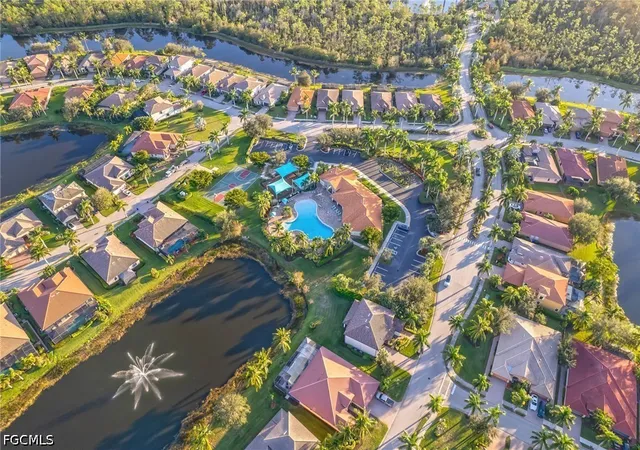 Photo 3 of Sale Pending at 10975 Longwing Dr, Fort Myers, FL 33912 | MLS# 2026028377 | Listing updated on 2026-08-30