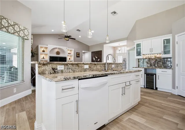 4th image of 430 SW 44th Terrace, Cape Coral, FL 33914 | MLS# 2026028419