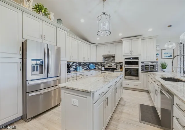 Photo 4 of Townhouse for sale at 1203 N Brandywine Cir, Fort Myers, FL 33919 | MLS# 2026028523 | Listing updated on 2026-08-14