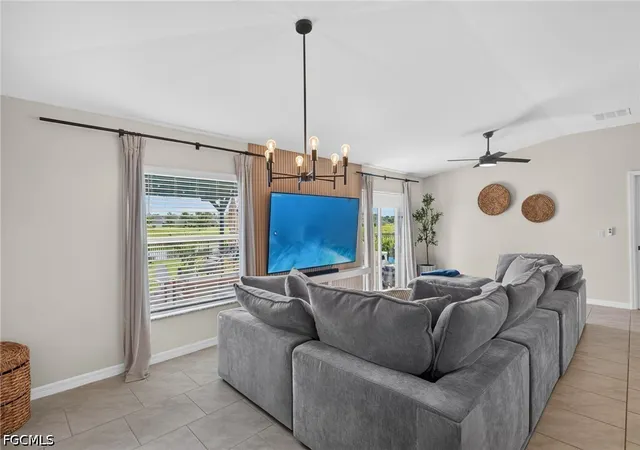 Photo 4 of Single family home for sale at 4085 San Clemente Ct, North Fort Myers, FL 33917 | MLS# 2026028653 | Listing updated on 2026-08-24