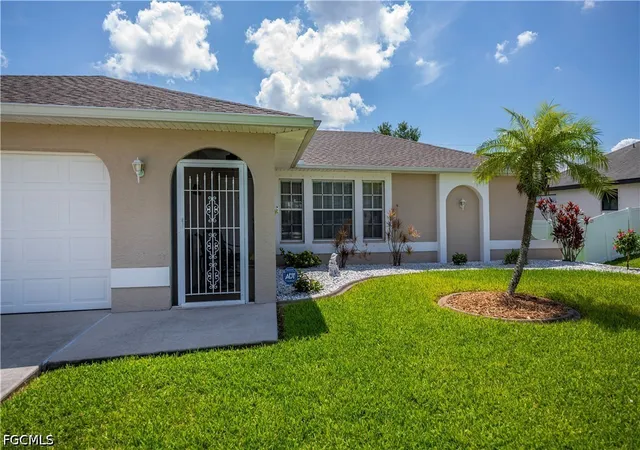 Photo 3 of Single family home for sale at 2125 NE 10th Avenue, Cape Coral, FL 33909 | MLS# 2026028779 | Listing updated on 2026-08-25