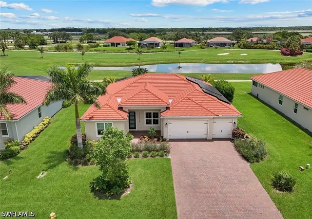 Photo 3 of Single family home for sale at 18725 Lake Hammock Dr, Naples, FL 34114 | MLS# 226024566 | Listing updated on 2026-08-30