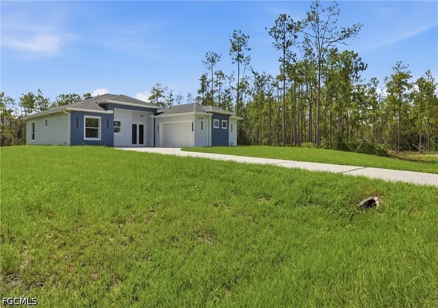 Photo 3 of Sale Pending at 1314 Dayton Ave, Lehigh Acres, FL 33972 | MLS# 2026028898 | Listing updated on 2026-08-28