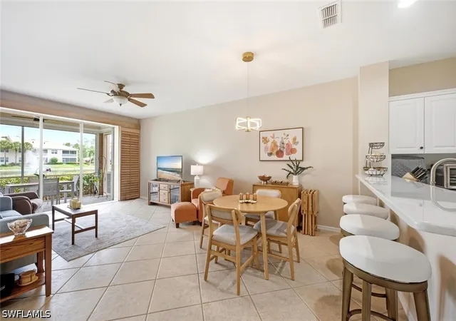 Listing Photo 5 - Condo for sale in building located at 6305 Wilshire Pines Cir, Naples, FL 34109 - Unit #503