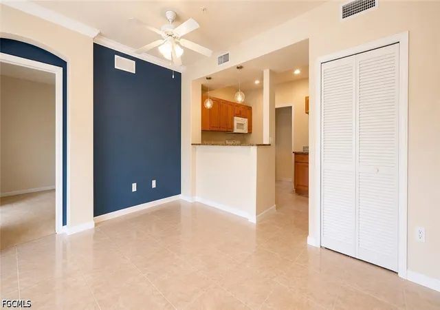 Listing Photo 5 - Condo for sale in building located at 13100 Bella Casa Cir, Vero Beach, FL 33966 - Unit #235