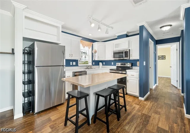 Photo 4 of Manufactured home for sale at 3822 Blueberry Ln, Saint James City, FL 33956 | MLS# 2026029221 | Listing updated on 2026-09-25
