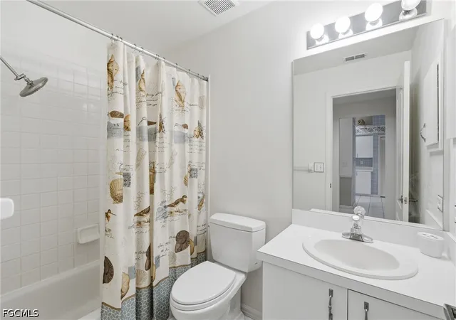 Photo 4 of Condo for sale at 14270 Hickory Links Ct #2124, Fort Myers, FL 33912 | MLS# 2026029240 | Listing updated on 2026-08-27
