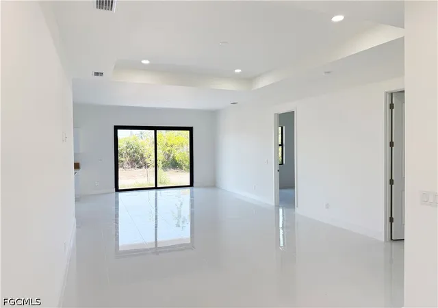 Photo 4 of Single family home for sale at 2725 Embers Pkwy W, Cape Coral, FL 33993 | MLS# 2026029243 | Listing updated on 2026-08-17