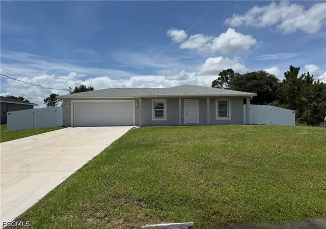 Photo 1 of Single family home for sale at 557 Oakshire Ln, Lehigh Acres, FL 33972 | MLS# 2026029266 | Listing updated on 2026-08-28