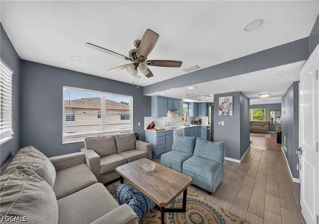 Listing Photo 5 - Condo for sale in building located at 4420 Santa Barbara Blvd, Cape Coral, FL 33914 - Unit #204