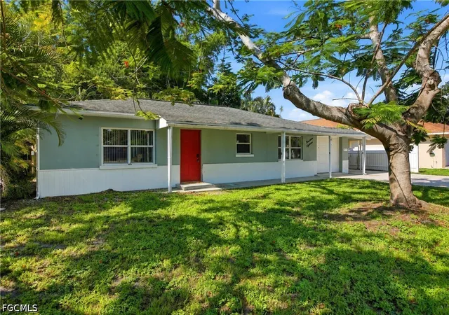 Photo 1 of Multi family home for sale at 1918 Grace Ave, Fort Myers, FL 33901 | MLS# 2026029369 | Listing updated on 2026-08-21