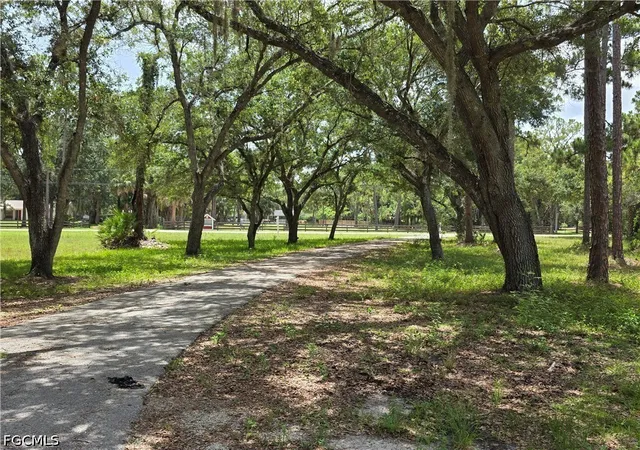 Photo 1 of Sale Pending at 4756 Skates Cir, Fort Myers, FL 33905 | MLS# 2026029402 | Listing updated on 2026-08-16