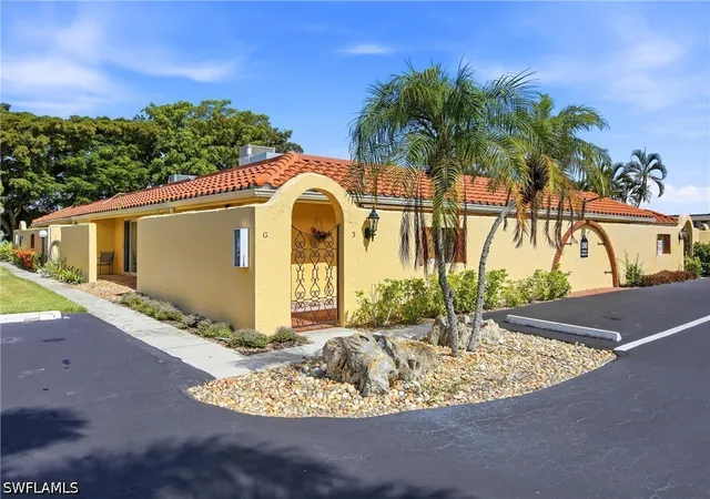 Photo 2 of Sale Pending at 180 Harrison Rd #3, Naples, FL 34112 | MLS# 226024918 | Listing updated on 2026-08-23