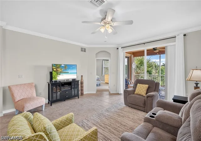 Listing Photo 3 - Condo for sale in building located at 9621 Spanish Moss Wy, Bonita Springs, FL 34135 - Unit #3833