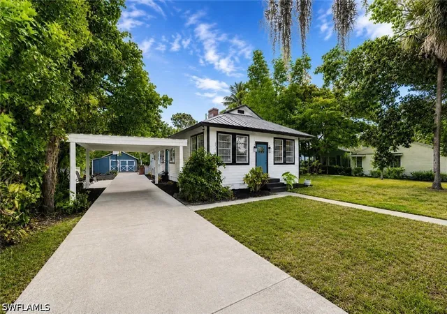 Photo 1 of Sale Pending at 10811 Dean St, Bonita Springs, FL 34135 | MLS# 226025127 | Listing updated on 2026-08-25
