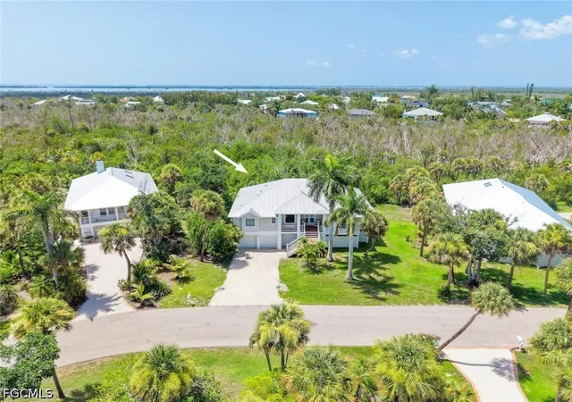 Photo 3 of Single family home for sale at 1858 Farm Trl, Sanibel, FL 33957 | MLS# 2026029511 | Listing updated on 2026-08-12