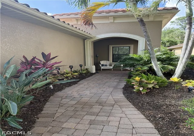 Photo 2 of Townhouse for sale at 10088 Montevina Dr, Estero, FL 33928 | MLS# 2026029690 | Listing updated on 2026-08-23