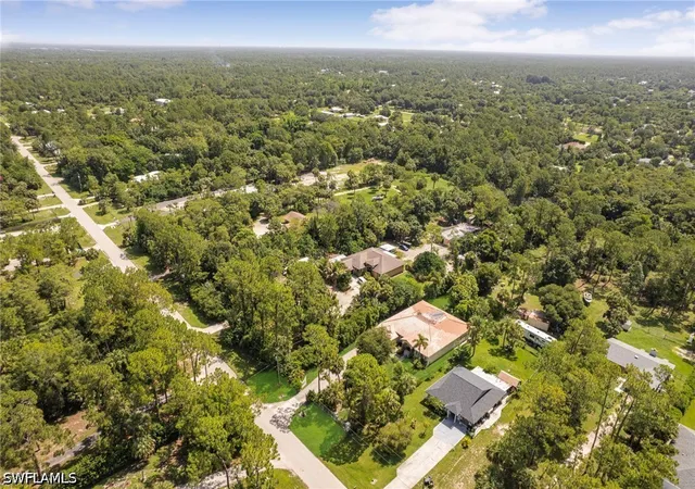 Photo 3 of Single family home for sale at 1030 21st Street Sw, Naples, FL 34117 | MLS# 226025757 | Listing updated on 2026-08-24