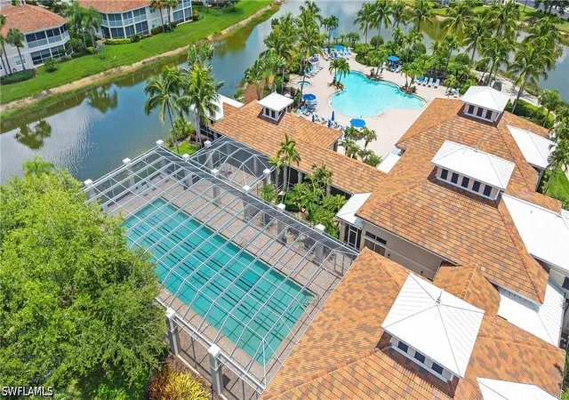 Listing Photo 5 - Condo for sale in building located at 3059 Horizon Ln, Naples, FL 34109 - Unit #1602
