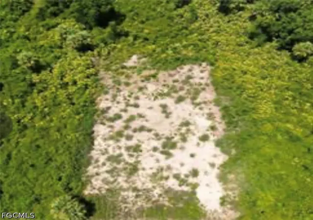 Photo 4 of Land for sale at 638 Myrna Ct, Lehigh Acres, FL 33972 | MLS# 2026029898 | Listing updated on 2026-08-19
