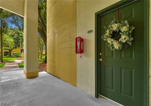 Photo 3 of Condo for sale at 11521 Villa Grand #913, Fort Myers, FL 33913 | MLS# 2026029915 | Listing updated on 2026-08-14
