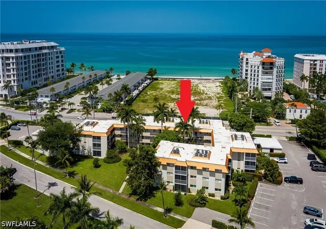 Photo 2 of Sale Pending at 1100 Gulf Shore Blvd N #306, Naples, FL 34102 | MLS# 226025478 | Listing updated on 2026-08-17