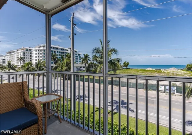 Photo 3 of Sale Pending at 1100 Gulf Shore Blvd N #306, Naples, FL 34102 | MLS# 226025478 | Listing updated on 2026-08-17