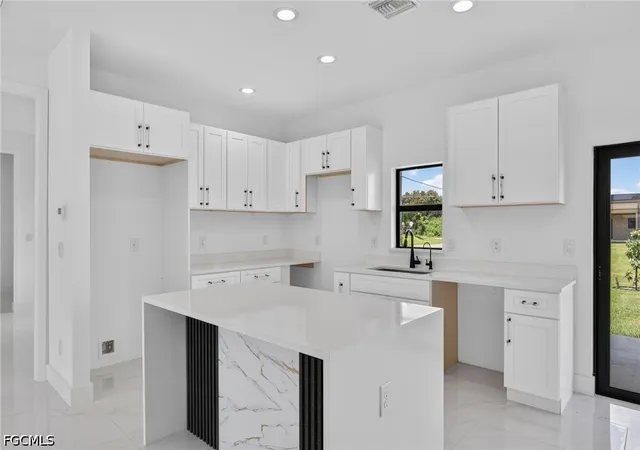 Photo 4 of Single family home for sale at 3013 39th Street SW, Lehigh Acres, FL 33976 | MLS# 2026029986 | Listing updated on 2026-08-16