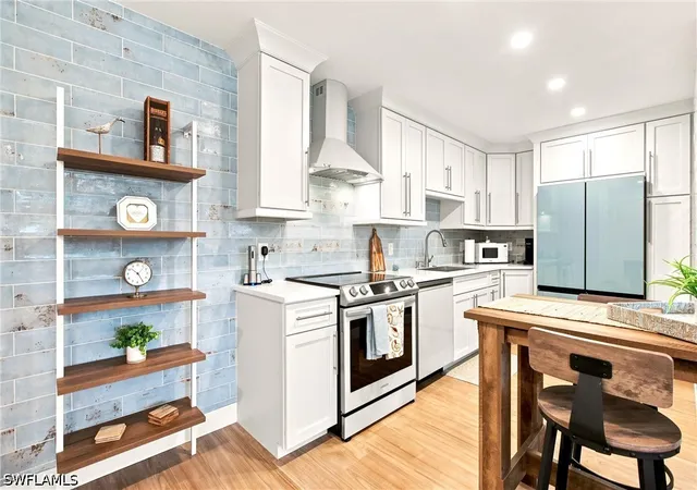 Photo 3 of Condo for sale at 780 10th Avenue S #1, Naples, FL 34102 | MLS# 226026018 | Listing updated on 2026-08-15
