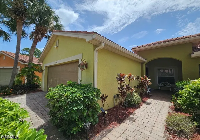 Photo 3 of Townhouse for sale at 9249 Aegean Cir, Lehigh Acres, FL 33936 | MLS# 2026030143 | Listing updated on 2026-08-27