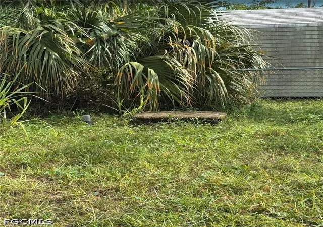 Photo 13 of Single family home for sale at 107 William St, Fort Myers, FL 33916 | MLS# 2026030235 | Listing updated on 2026-08-22