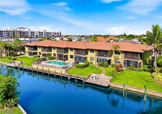 Photo 2 of Condo for sale at 4711 Se 5th Avenue #7, Cape Coral, FL 33904 | MLS# 2026030321 | Listing updated on 2026-08-19