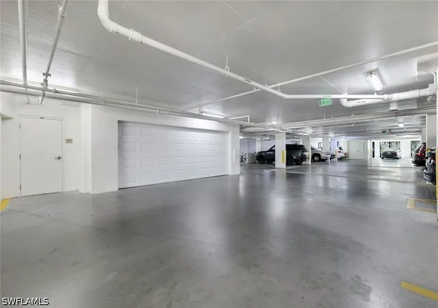 Listing Photo 5 - Condo for sale in building located at 455 Cvs Tower Dr, Naples, FL 34110 - Unit #1701