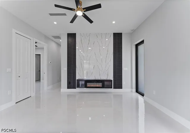 Photo 4 of Sale Pending at 320 Long Ave S, Lehigh Acres, FL 33974 | MLS# 2026030559 | Listing updated on 2026-08-30