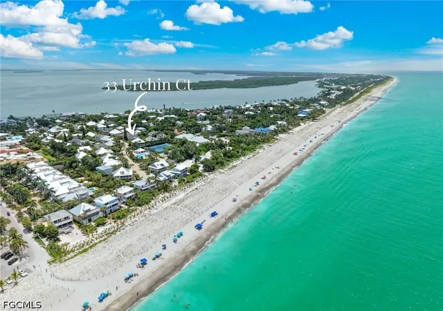 Photo 2 of Single family home for sale at 33 Urchin Ct, Captiva, FL 33924 | MLS# 2026030572 | Listing updated on 2026-10-02