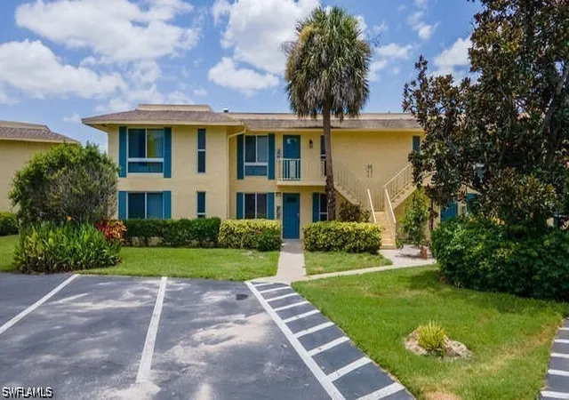 Photo 3 of Condo for sale at 96 Glades Blvd #513, Naples, FL 34112 | MLS# 226026263 | Listing updated on 2026-08-20