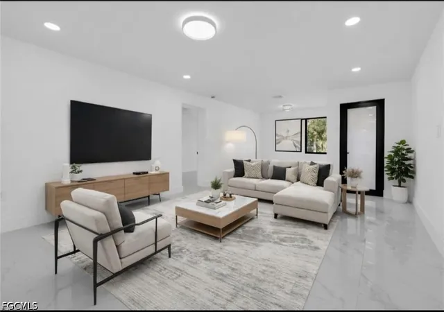 Photo 1 of Single family home for sale at 356 New York Dr, Fort Myers, FL 33905 | MLS# 2026030740 | Listing updated on 2026-08-30