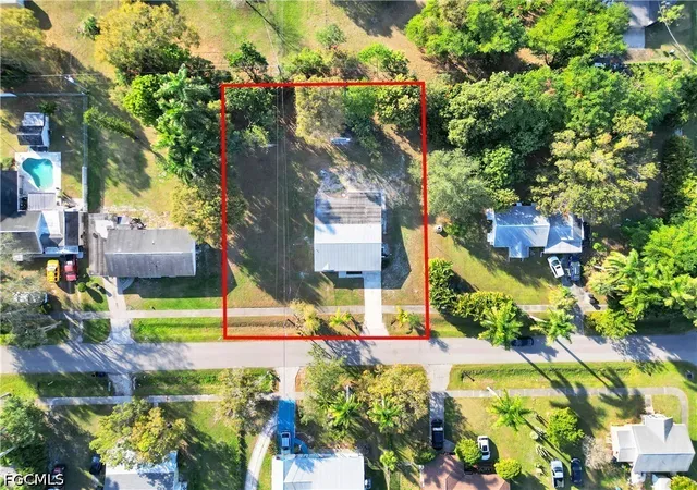 Photo 32 of Sale Pending at 356 New York Dr, Fort Myers, FL 33905 | MLS# 2026030740 | Listing updated on 2026-09-25