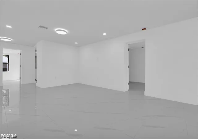 Photo 3 of Single family home for sale at 356 New York Dr, Fort Myers, FL 33905 | MLS# 2026030740 | Listing updated on 2026-08-30