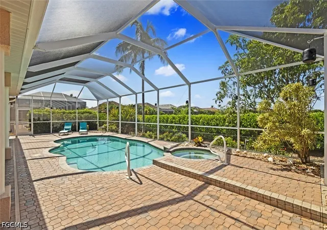 Photo 3 of Single family home for sale at 8348 Southwind Bay Cir, Fort Myers, FL 33908 | MLS# 2026030753 | Listing updated on 2026-08-23