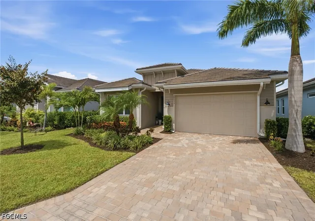 Photo 2 of Sale Pending at 28033 Captiva Shell Loop, Bonita Springs, FL 34135 | MLS# 2026030766 | Listing updated on 2026-08-15