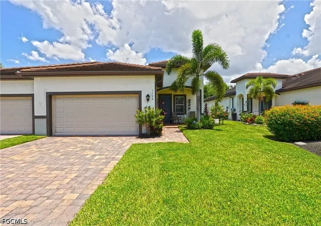 Photo 2 of Townhouse for sale at 1169 S Town And River Dr, Fort Myers, FL 33919 | MLS# 2026030867 | Listing updated on 2026-08-30