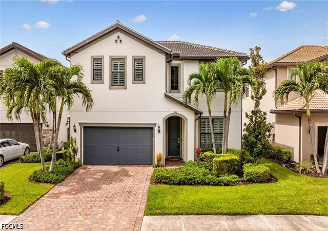 Photo 2 of Single family home for sale at 16277 Borelle Cir, Naples, FL 34110 | MLS# 2026031039 | Listing updated on 2026-08-25