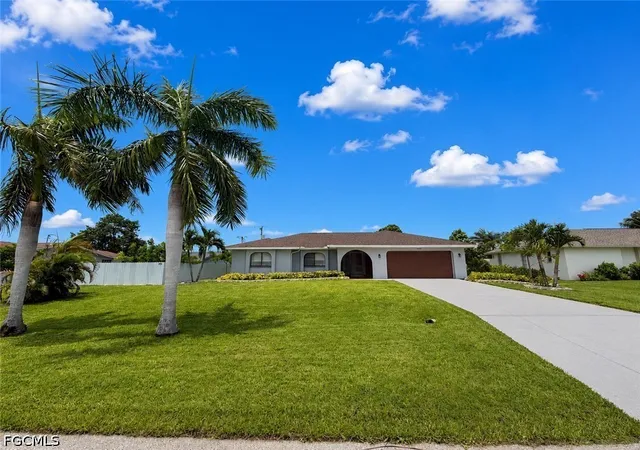 Photo 1 of Single family home for sale at 1631 Se 20th Street, Cape Coral, FL 33990 | MLS# 2026031101 | Listing updated on 2026-08-26