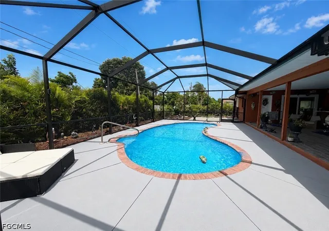 Photo 2 of Single family home for sale at 1631 Se 20th Street, Cape Coral, FL 33990 | MLS# 2026031101 | Listing updated on 2026-08-26