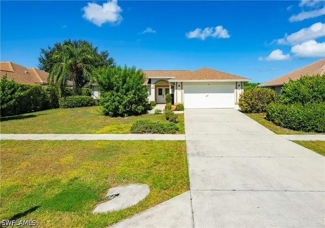 Photo 1 of Single family home for sale at 78 Sand Hl St, Marco Island, FL 34145 | MLS# 226026127 | Listing updated on 2026-08-19