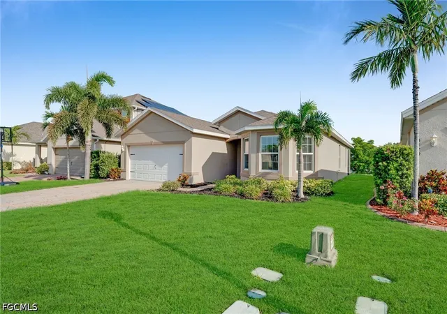 Photo 2 of Single family home for sale at 3477 Acapulco Cir, Cape Coral, FL 33909 | MLS# 2026031220 | Listing updated on 2026-08-25
