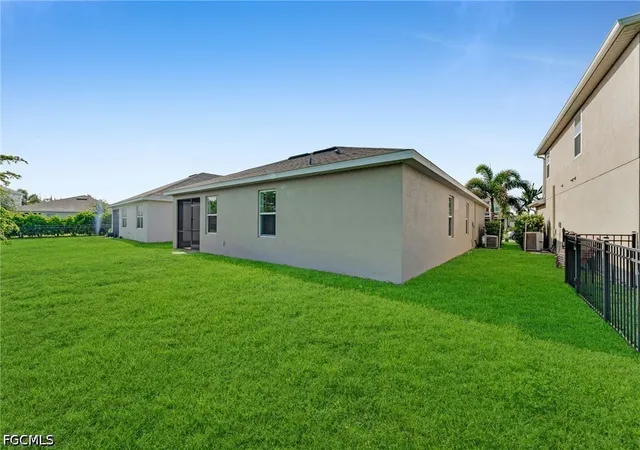 Photo 3 of Single family home for sale at 3477 Acapulco Cir, Cape Coral, FL 33909 | MLS# 2026031220 | Listing updated on 2026-08-25